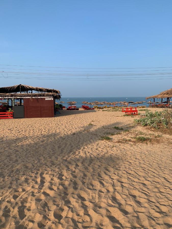 Casa Candolim Beach Front מראה חיצוני תמונה
